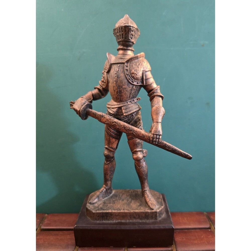 Vintage Medieval Knight Figurine On Wooden Base Italy 8.5"x4"x2.5"